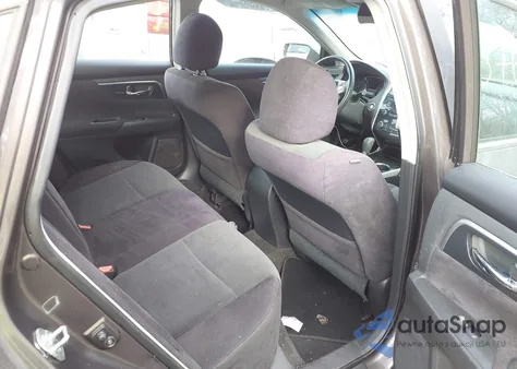 2013 Nissan Altima 2.5 S z USA, uszkodzony, nr VIN 1N4AL3APXDN499042